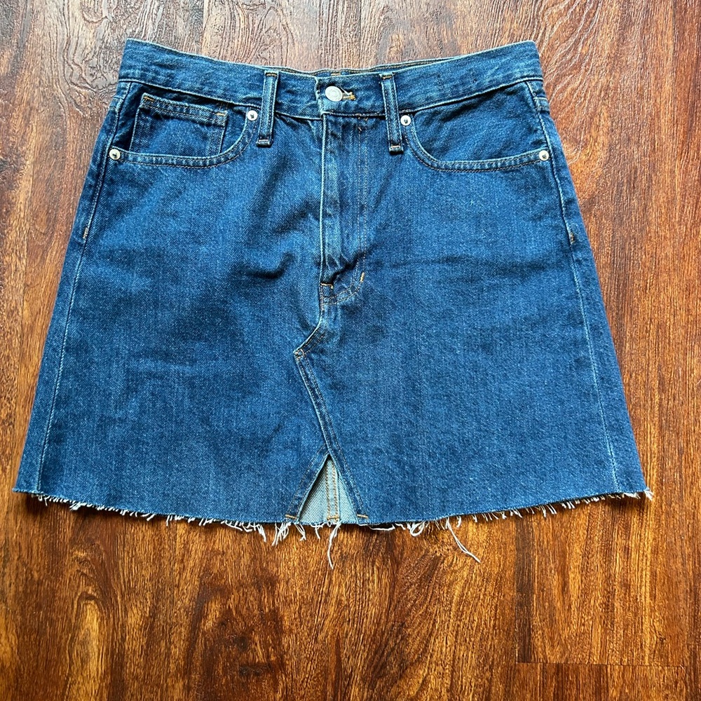Madewell denim skirt size 28